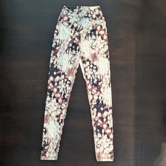 OFFLINE by Aerie High Rise Crossover Leggings Leopard Print Women's Small Long - Picture 1 of 6